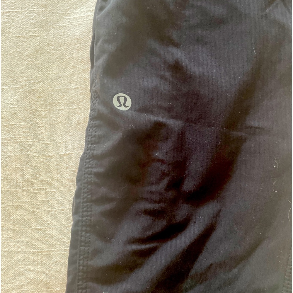 Athletic capris